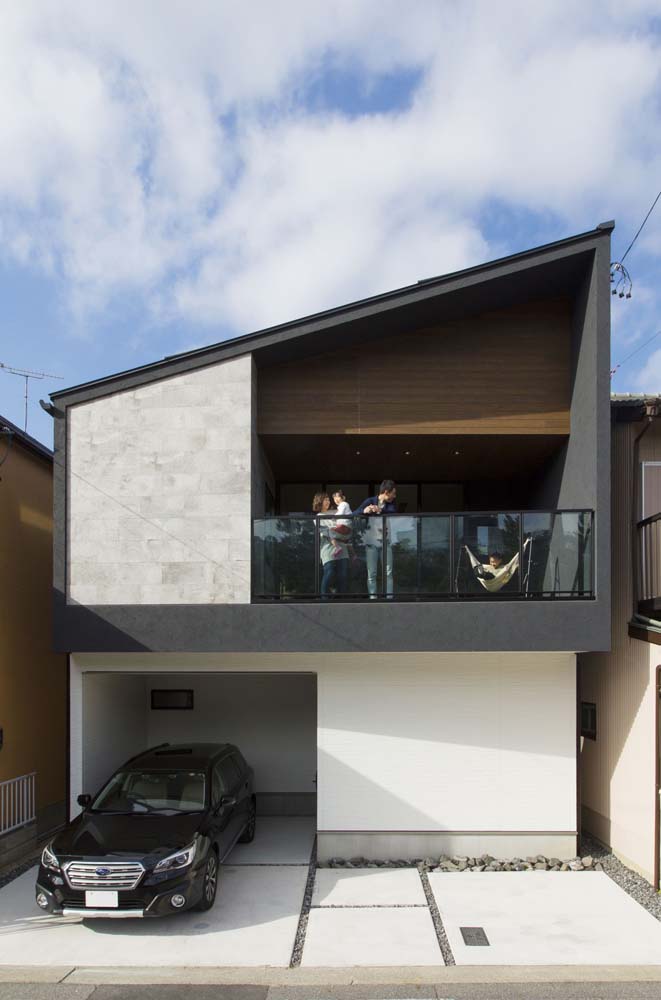 Fachadas de casas sencillas con veranda: 50 ideas con fotos inspiradoras